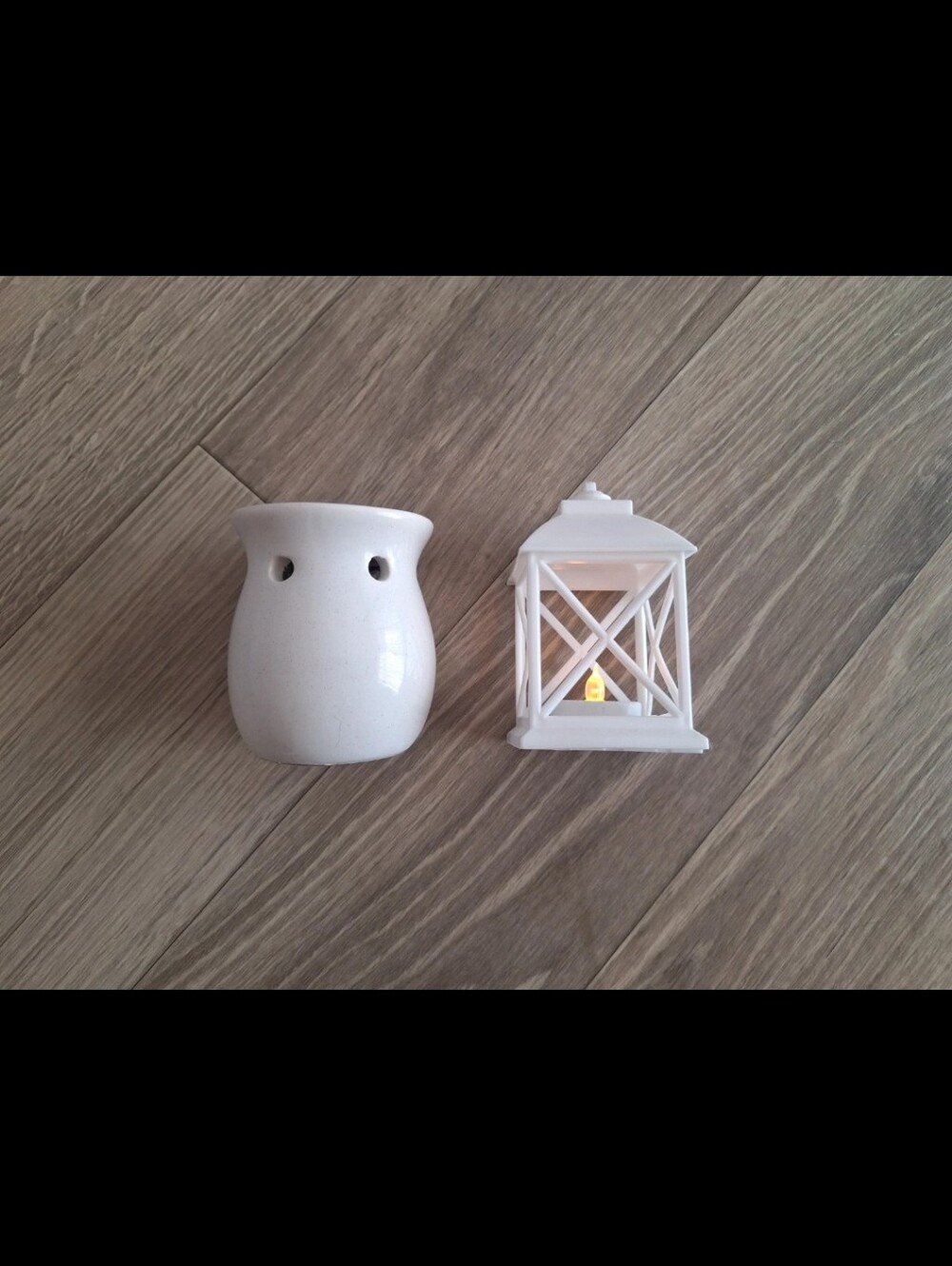 2 Small Decor Pieces